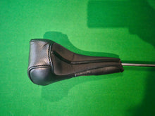 Load image into Gallery viewer, Cleveland HiBore Driver 9.5° Stiff with Cover
