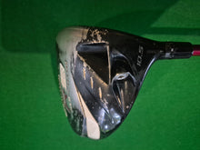 Load image into Gallery viewer, TaylorMade R9 Supertri Driver 10.5° Adjustable loft Regular with Cover
