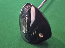 Load image into Gallery viewer, TaylorMade R9 Supertri Driver 10.5° Adjustable loft Regular with Cover
