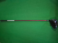Load image into Gallery viewer, TaylorMade R9 Supertri Driver 10.5° Adjustable loft Regular with Cover

