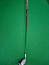 Load image into Gallery viewer, Titleist 909H Hybrid 21° Stiff
