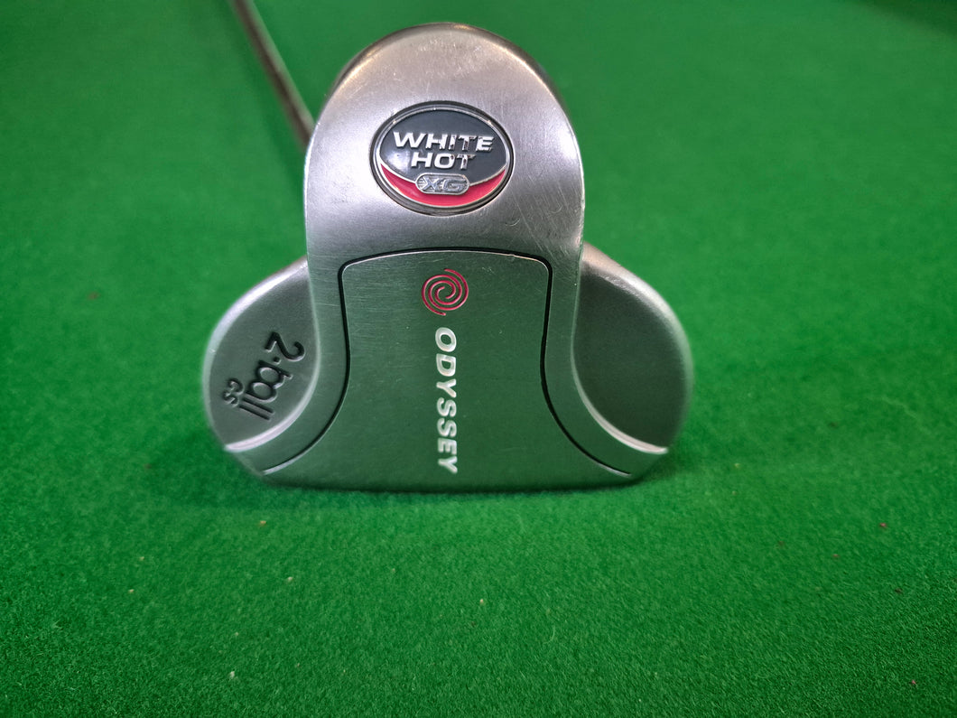 Odyssey White Hot XG 2-Ball Center-Shaft Putter 35