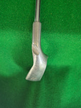 Load image into Gallery viewer, Ping G5 Pitching Wedge Green Dot Regular
