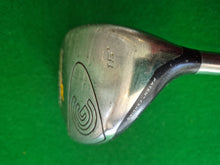 Load image into Gallery viewer, Cleveland HiBore 3 Wood 15° Stiff with Cover
