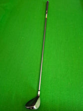 Load image into Gallery viewer, Cleveland HiBore 3 Wood 15° Stiff with Cover
