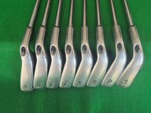 Load image into Gallery viewer, Callaway X22 Irons 4 - SW Regular
