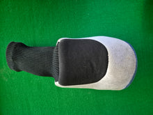 Load image into Gallery viewer, Fearless Kids Junior Full Golf Set 4 - 6 Years, 2 x Woods, 3 x Irons, Putter and Stand Bag
