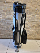 Load image into Gallery viewer, Fearless Kids Junior Full Golf Set 4 - 6 Years, 2 x Woods, 3 x Irons, Putter and Stand Bag
