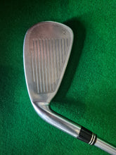 Load image into Gallery viewer, TaylorMade Burner XD Irons 4 - SW Regular
