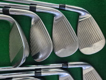 Load image into Gallery viewer, Callaway Warbird Irons 4 - SW Uniflex
