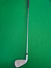 Load image into Gallery viewer, Callaway Warbird 6 Iron Uniflex
