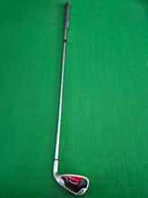 Load image into Gallery viewer, Callaway Big Bertha 8 Iron Uniflex
