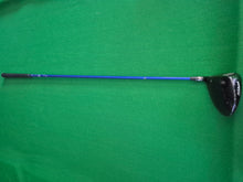 Load image into Gallery viewer, Titleist 913D2 Driver 10.5° Adjustable loft Regular
