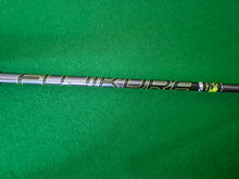 Load image into Gallery viewer, TaylorMade M2 Driver 10.5° Adjustable loft Regular with Cover

