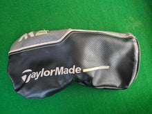 Load image into Gallery viewer, TaylorMade M2 Driver 10.5° Adjustable loft Regular with Cover
