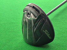 Load image into Gallery viewer, Titleist TSi3 Driver 9° adjustable loft Stiff with Cover
