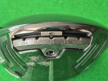 Load image into Gallery viewer, Titleist TSi3 Driver 9° adjustable loft Stiff with Cover
