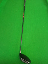 Load image into Gallery viewer, Titleist TSi3 Driver 9° adjustable loft Stiff with Cover
