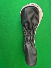 Load image into Gallery viewer, Titleist TSi3 Driver 9° adjustable loft Stiff with Cover
