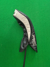 Load image into Gallery viewer, Titleist TSi3 Driver 9° adjustable loft Stiff with Cover
