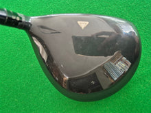 Load image into Gallery viewer, Titleist 917 D3 Driver 8.5° Stiff with Cover
