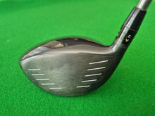Load image into Gallery viewer, Titleist 917 D3 Driver 8.5° Stiff with Cover

