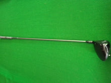 Load image into Gallery viewer, Titleist 917 D3 Driver 8.5° Stiff with Cover
