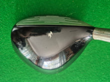 Load image into Gallery viewer, TaylorMade Burner 5 Wood LH 18° Stiff with Cover
