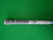 Load image into Gallery viewer, Cleveland FL 3 Wood 15° Extra Stiff
