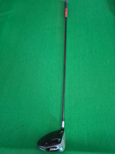 Load image into Gallery viewer, Titleist 909D2 Driver 8.5° Stiff with Cover
