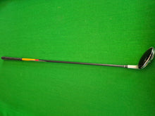 Load image into Gallery viewer, TaylorMade R7 Draw Rescue 4 Hybrid 22° Stiff with Cover
