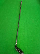 Load image into Gallery viewer, Wilson Fat Shaft 4 Hybrid 24° Uniflex
