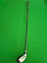 Load image into Gallery viewer, Wilson Fat Shaft 4 Hybrid 24° Uniflex
