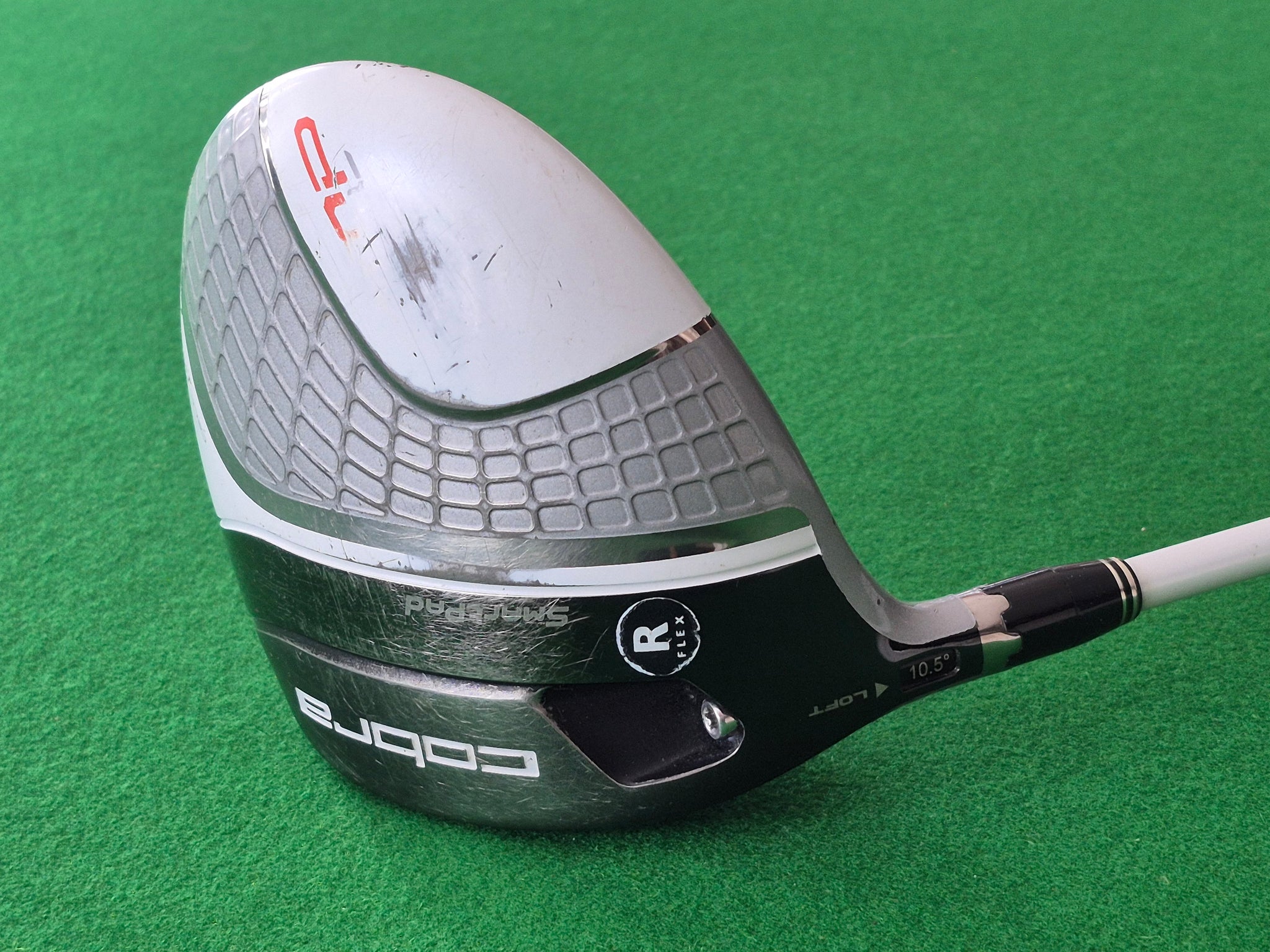 Cobra AMP Cell ドライバー 8.5° Cobra Amp Cell Driver LH 8.5° - 11.5° Adjustable loft Stiff with
