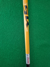 Load image into Gallery viewer, TaylorMade 300 Series 7 Wood LH 20° Regular with Cover
