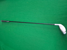 Load image into Gallery viewer, TaylorMade Rescue Mid 2 Hybrid 16° Stiff
