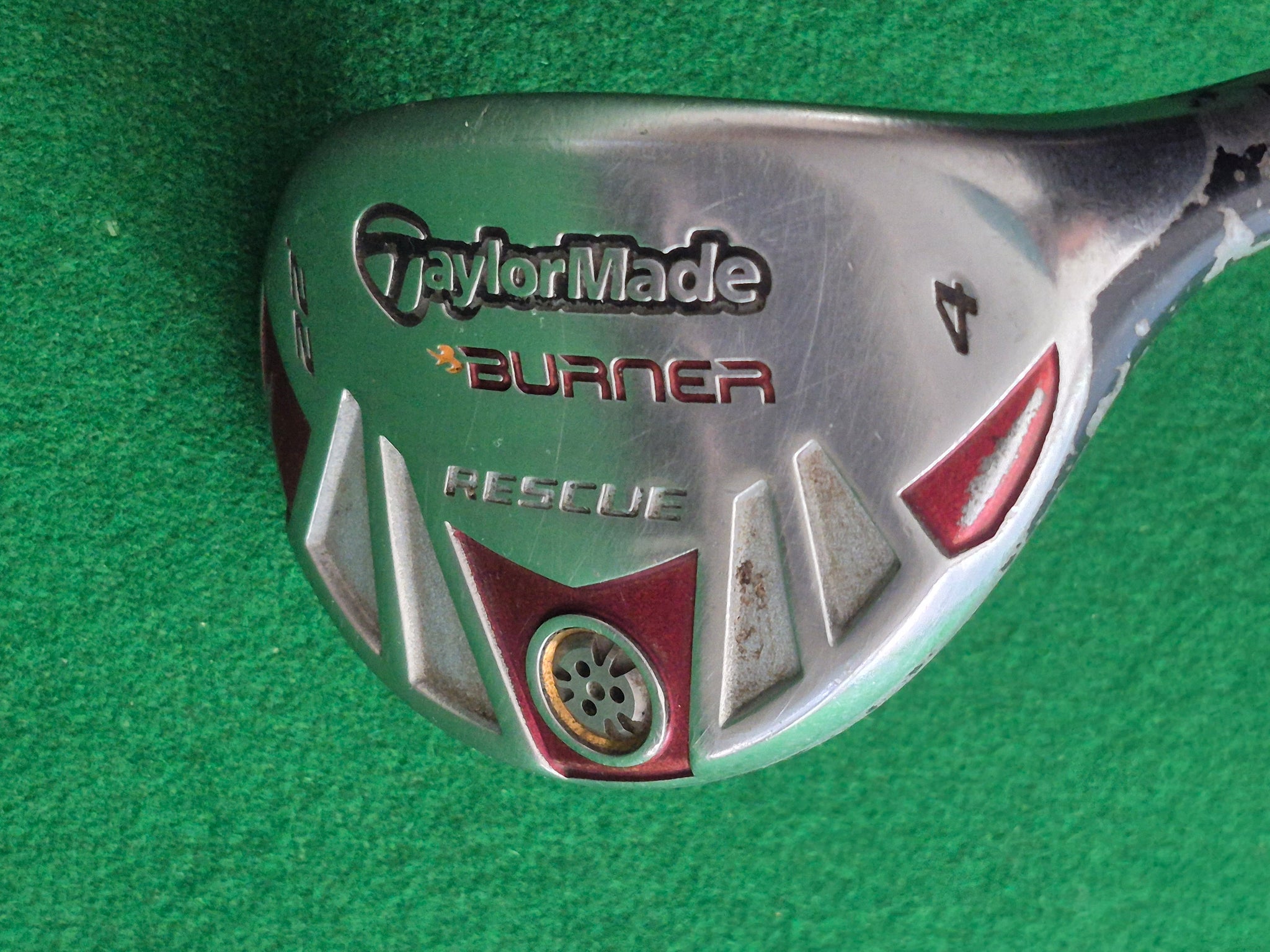 TaylorMade Burner Rescue 4 Hybrid 22° Stiff with Cover – Golfers