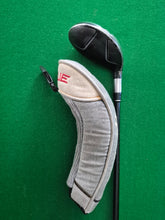 Load image into Gallery viewer, TaylorMade Burner Rescue 4 Hybrid 22° Stiff with Cover
