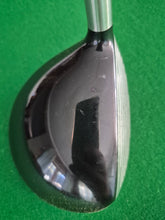 Load image into Gallery viewer, Cleveland Launcher FL 3 Wood 15° Stiff with Cover

