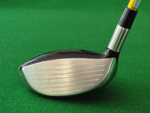 Load image into Gallery viewer, Cleveland Launcher FL 3 Wood 15° Stiff with Cover
