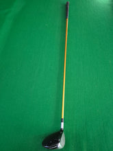 Load image into Gallery viewer, Cleveland Launcher FL 3 Wood 15° Stiff with Cover
