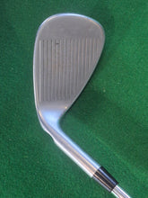 Load image into Gallery viewer, Ping G700 Gap U Wedge 50° Orange Dot Regular
