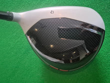 Load image into Gallery viewer, TaylorMade M4 Driver 9.5° Regular with Cover and New Grip
