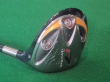 Load image into Gallery viewer, TaylorMade R7 ti 3 Wood Stiff with Cover
