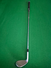 Load image into Gallery viewer, Cleveland CG16 Sand Wedge 56° with New Grip
