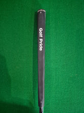 Load image into Gallery viewer, Odyssey White Ice 1 Putter 35&quot;
