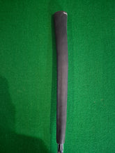Load image into Gallery viewer, Odyssey White Ice 1 Putter 35&quot;
