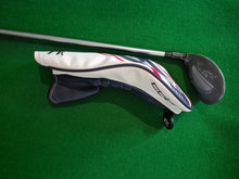 Load image into Gallery viewer, Cobra King F8 4 Hybrid LH 22° Regular with Cover

