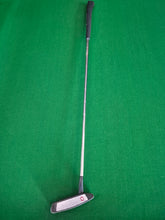 Load image into Gallery viewer, Odyssey Metal-X 6 Putter 35&quot; with New Grip
