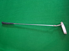 Load image into Gallery viewer, Odyssey Tri Hot #3 Putter 35&quot; with New Grip
